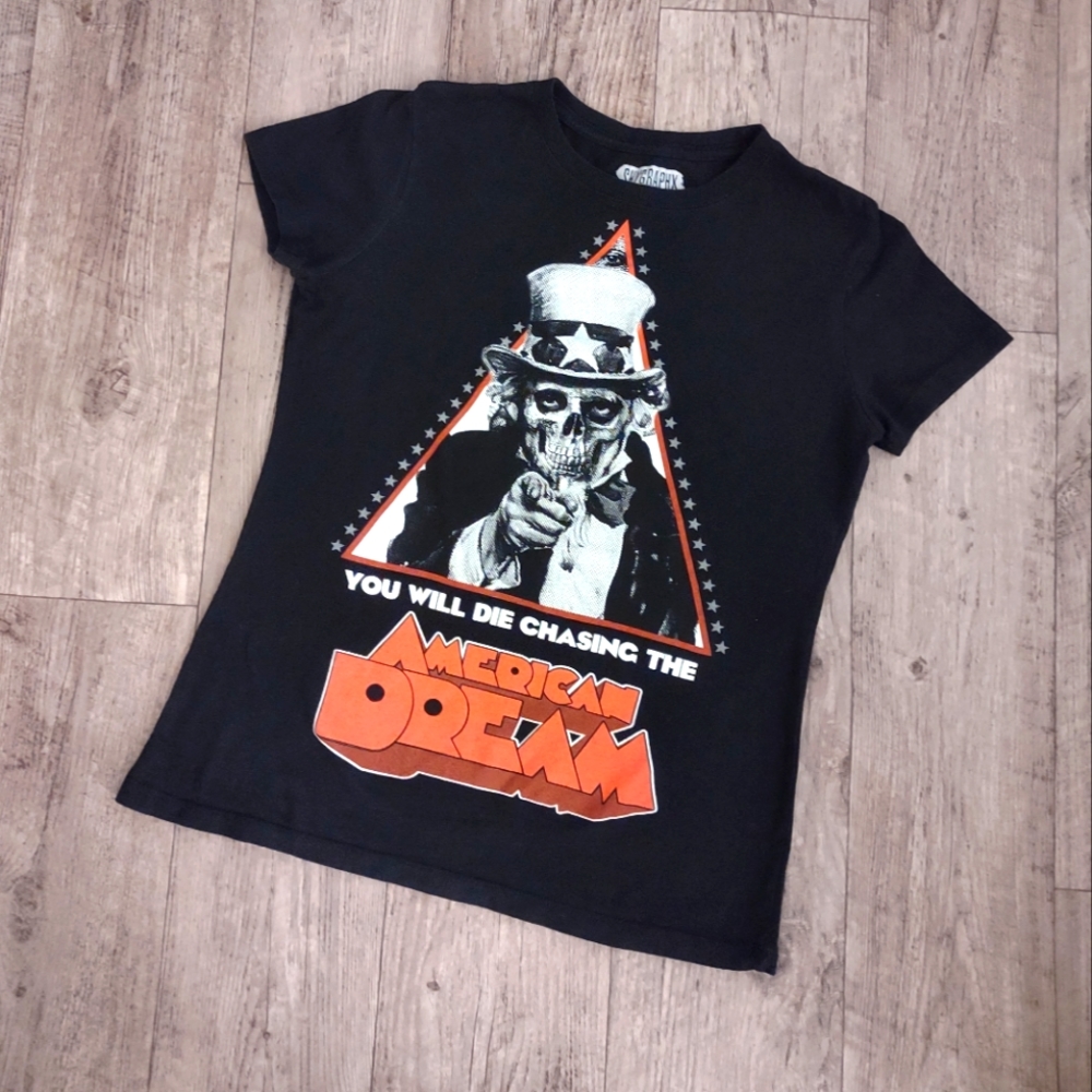 Skygraphx fitted graphic tee